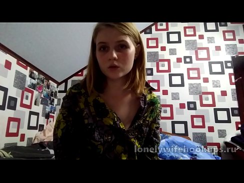 ❤️ Young blonde oileanach às an Ruis likes mòr dicks. Pornagraf càileachd leinn